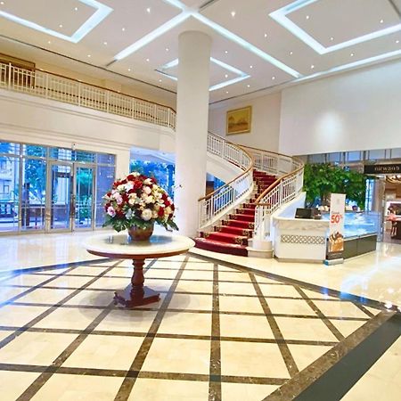 Ambhara Hotel Giacarta Esterno foto