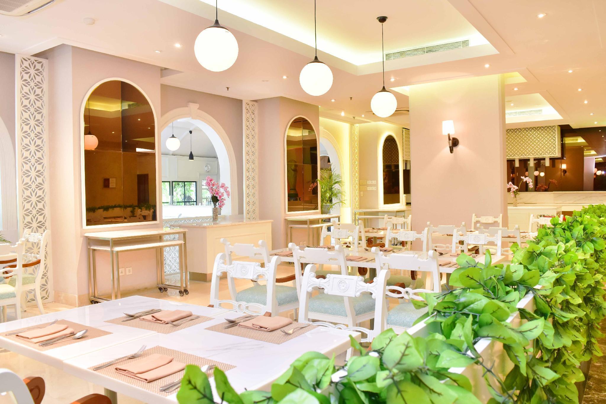 Ambhara Hotel Giacarta Esterno foto