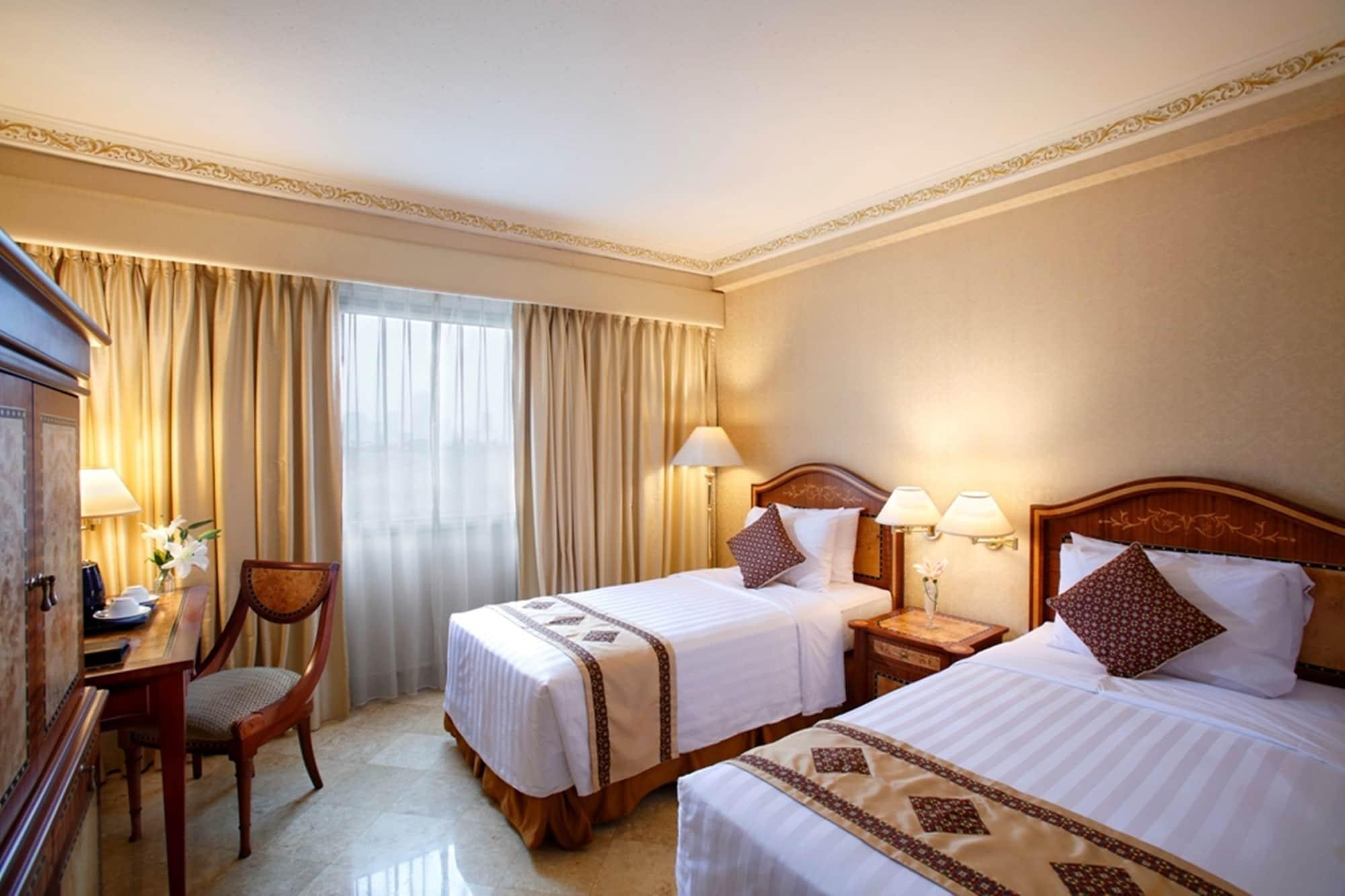 Ambhara Hotel Giacarta Esterno foto