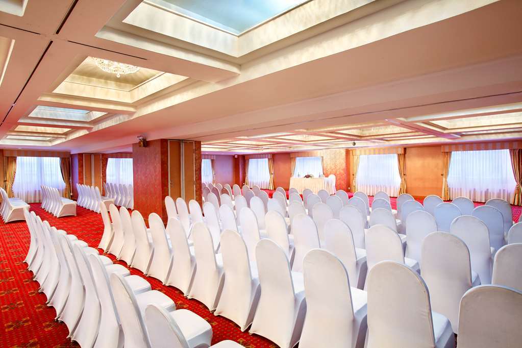 Ambhara Hotel Giacarta Servizi foto